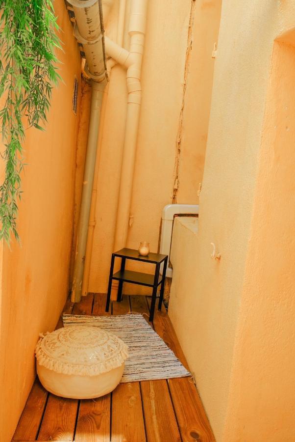 New! Cosy T2 au coeur de la ville - climatisation - coin terrasse Aix-en-Provence Extérieur photo